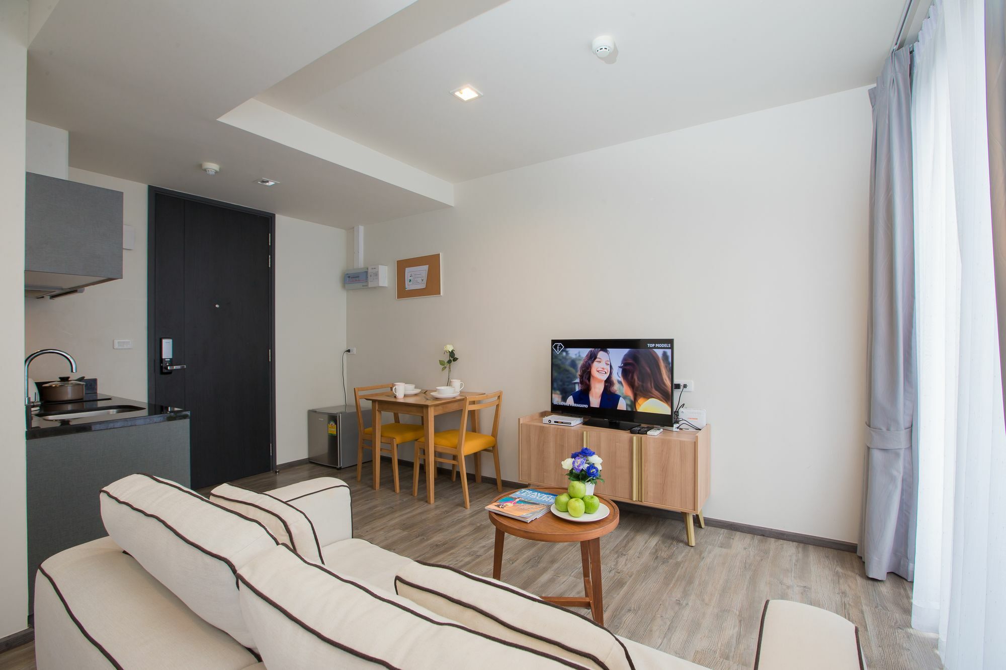 The Deck Condo Patong By Vip Εξωτερικό φωτογραφία